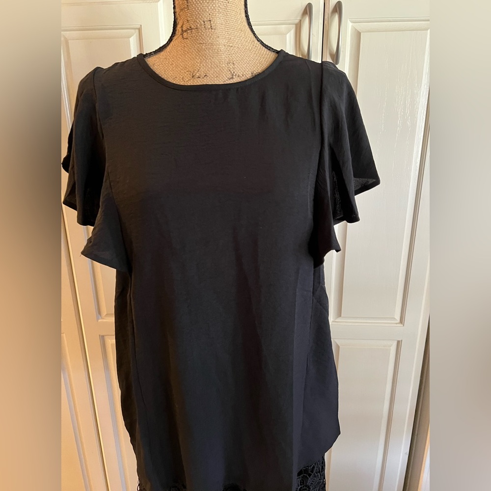L Love black flutter sleeve blouse SZ L